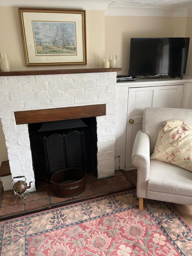 Field Cottage Whittlesey Экстерьер фото