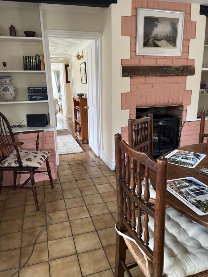 Field Cottage Whittlesey Экстерьер фото